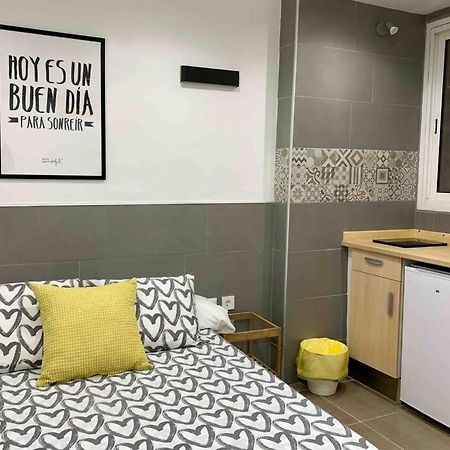 Nice Apartment In Barcelona By Perita Next Metro St T1 Ngoại thất bức ảnh