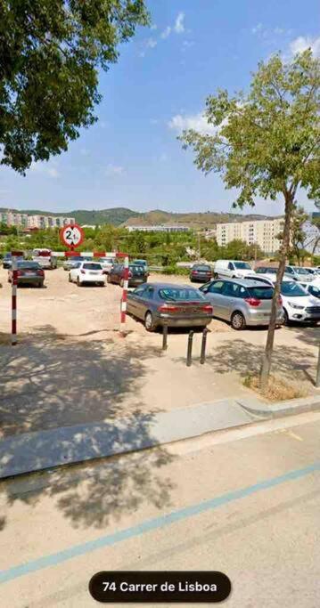 Nice Apartment In Barcelona By Perita Next Metro St T1 Ngoại thất bức ảnh