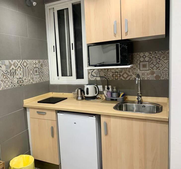 Nice Apartment In Barcelona By Perita Next Metro St T1 Ngoại thất bức ảnh