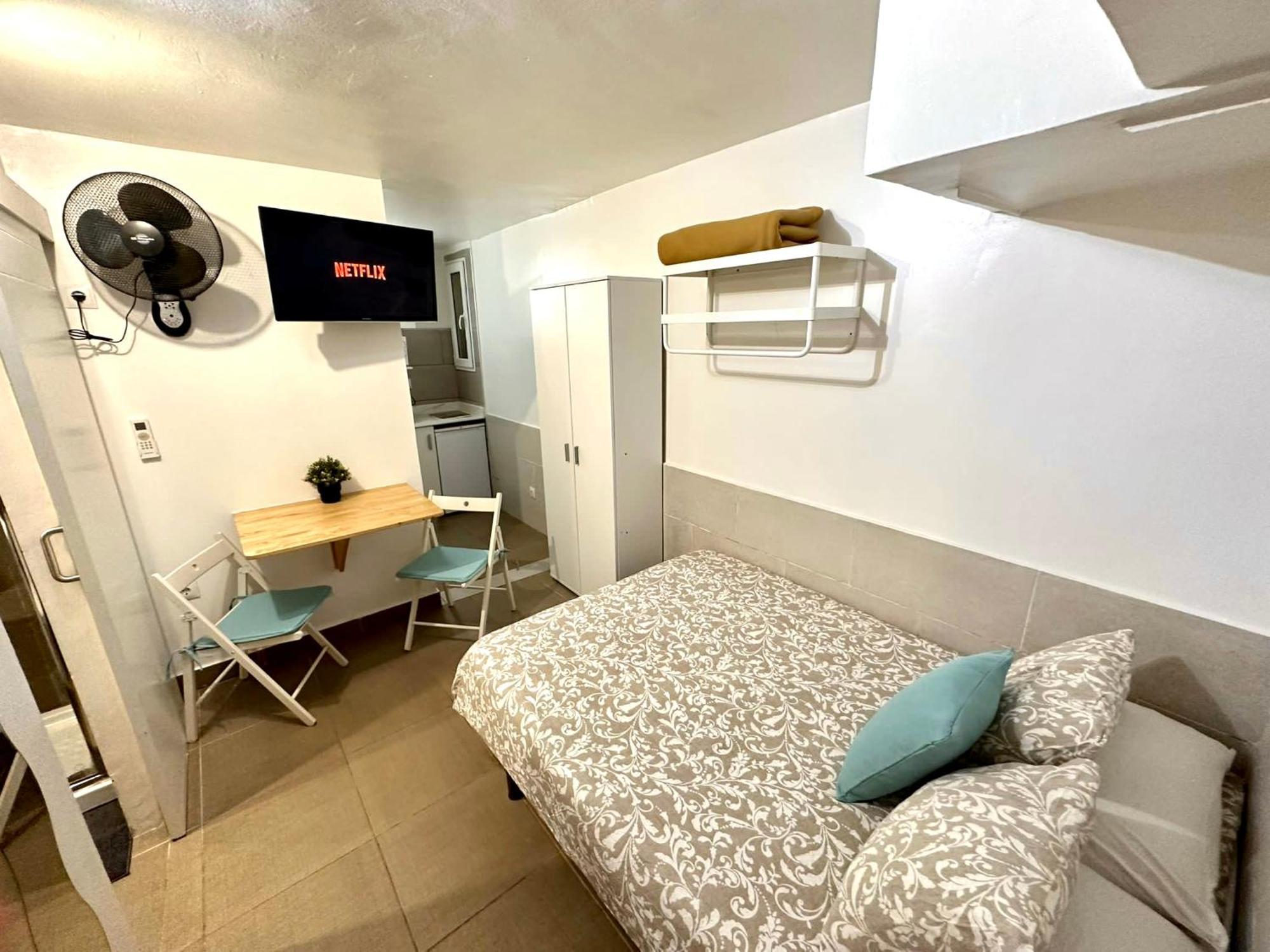 Nice Apartment In Barcelona By Perita Next Metro St T1 Ngoại thất bức ảnh