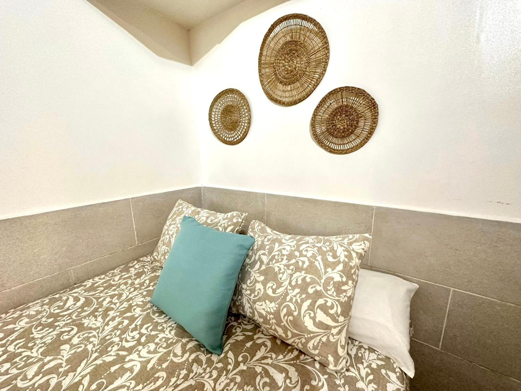 Nice Apartment In Barcelona By Perita Next Metro St T1 Ngoại thất bức ảnh
